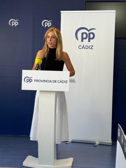 La secretaria general del PP de Cádiz, Almudena Martínez.