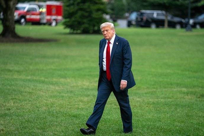 WASHINGTON, July 14, 2025  -- U.S. President Donald Trump walks on the South Lawn upon his return to the White House, in Washington, D.C., the United States, on July 13, 2025. U.S. President Donald Trump said on Sunday that the United States will send Pat