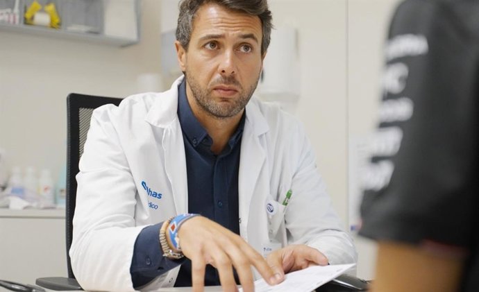 Especialistas de Vithas subrayan la importancia de acudir a Urgencias en caso de un golpe de calor o deshidratación