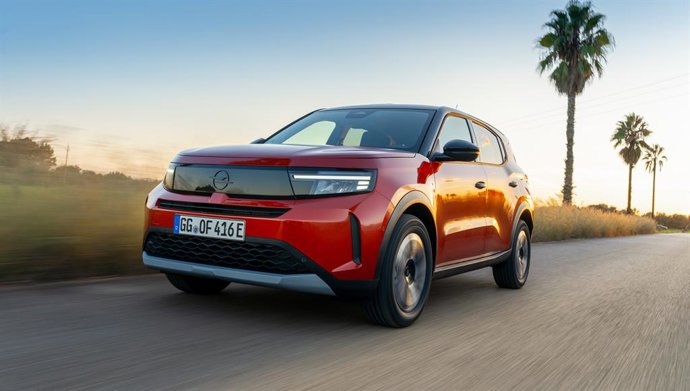 Opel lanza la versión de autonomía extendida de su Frontera eléctrico desde 27.000 euros.