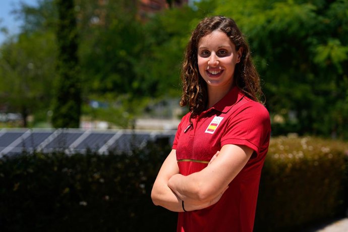 Archivo - Iris Tio durante a apresentação das equipes nacionais de esportes aquáticos da RFEN para os Jogos Olímpicos de Paris 24 no COE em 17 de julho de 2024 em Madri, Espanha.