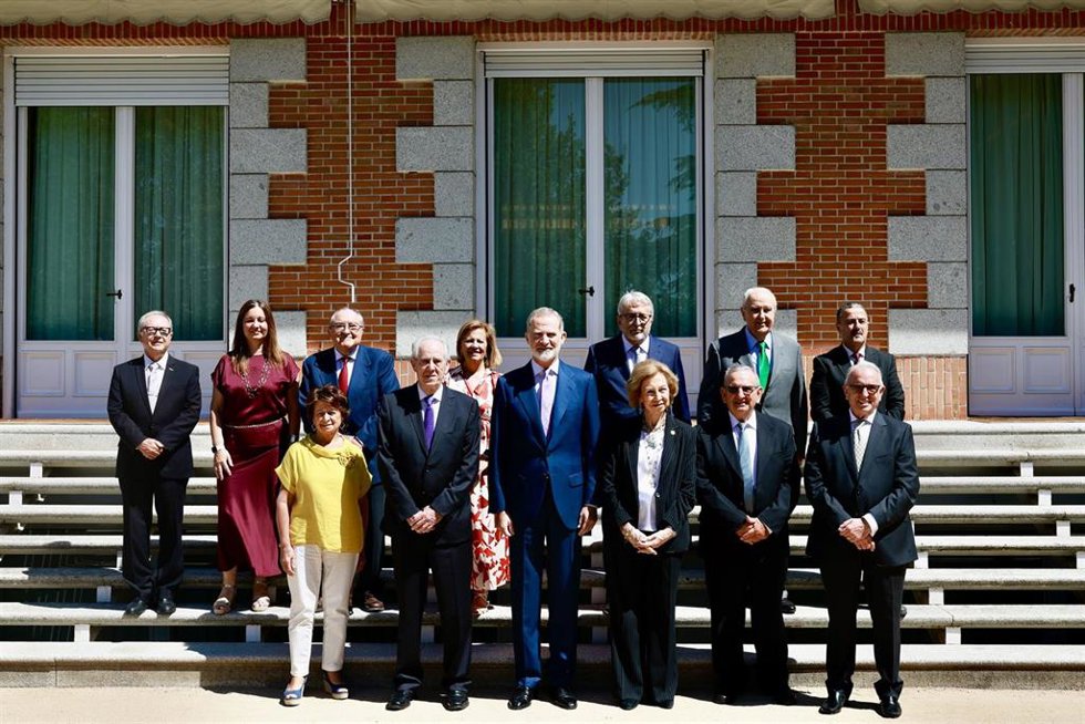Comité de la Federación de Bancos de Alimentos (Fesbal) con el Rey y la Reina Sofía en Zarzuela.