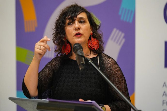 La Secretaria de Estado de Igualdad del Gobierno de España, Maria Guijarro, durante el acto de inauguración del Pabellón de los Cuidados en la Casa de la Provincia, a 30 de junio de 2025 en Sevilla (Andalucía, España). El presidente de la Diputación de Se