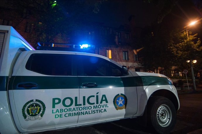Archivo - March 25, 2022, Bogota, Cundinamarca, Colombia: Forensic technicians work at the Four Seasons Hotel (Casa Medina) where Taylor Hawkins, drummer of the rock band Foo Fighters, was staying and was reported dead hours before his presentation at the