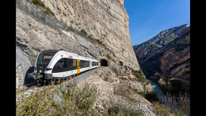 El Tren dels Llacs de FGC