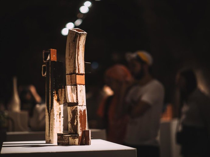 La obra 'Dos altas torres', de Álvaro Pérez, ganadora del certamen Pieza Única de la XVII Feria N.A.CE