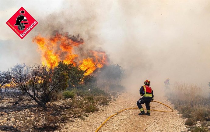 Incêndio florestal em Ibi (Alicante)