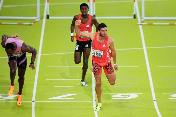 Quique Llopis durante o World Athletics Continental Tour Silver of Madrid 2025 no estádio Vallehermoso em 19 de julho de 2025 em Madri, Espanha.
