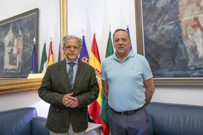 Firma convenio entre la institución provincial y Facua.