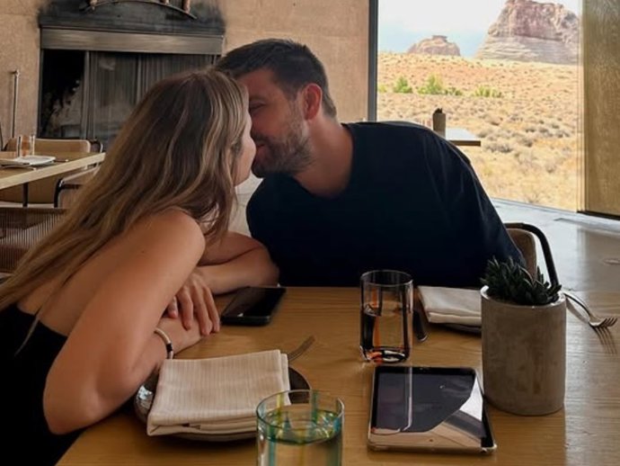 CLARA CHÍA Y GERARD PIQUÉ EN ARIZONA