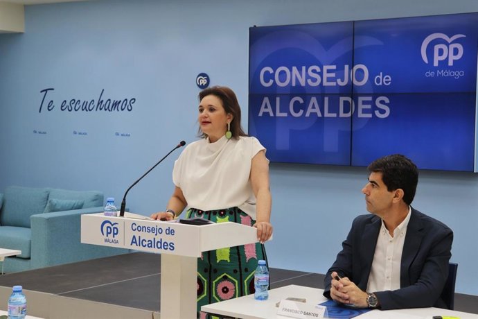 La presidenta del Consejo de Alcaldes del PP de Málaga y alcaldesa de Torremolinos, Margarita del Cid.