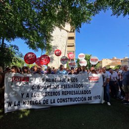 Homenaje a obreros asesinados en la huelga de 1970