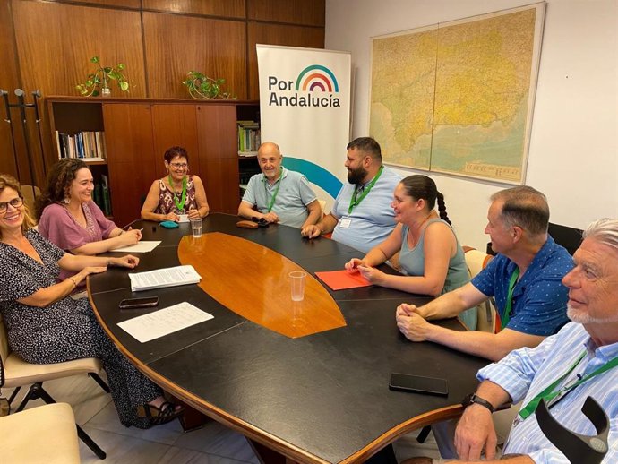 Reunión del grupo Por Andalucía con concejales de IU en Morón de la Frontera (Sevilla).