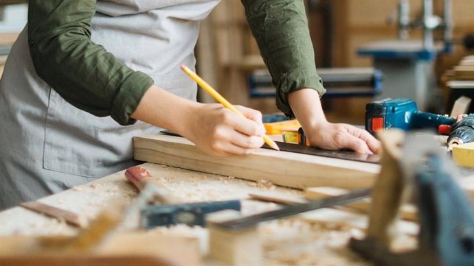 Un total de 136 persones troben treball en el primer semestre gràcies al programa València Inserta