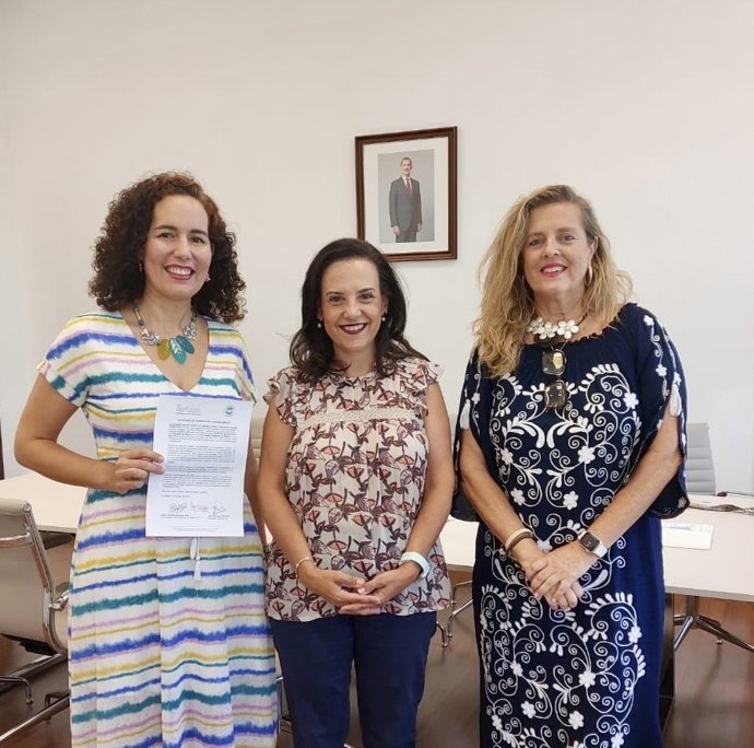 La Universidad Autónoma de Madrid dona maniquíes para UCI Sin Fronteras.