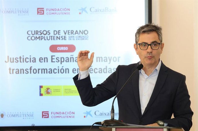 El ministro de la Presidencia, Justicia y Relaciones con las Cortes, Félix Bolaños, inaugura el curso “Justicia en España: La mayor transformación en décadas” en el Hotel Victoria en San Lorenzo del Escorial, a 21 de julio, en Madrid (España).