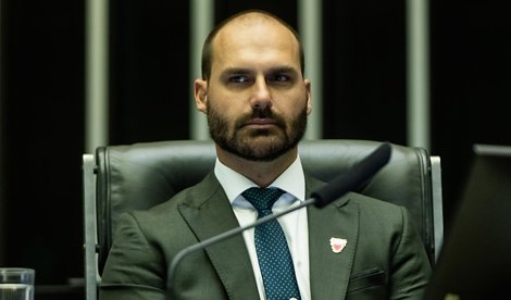 Política