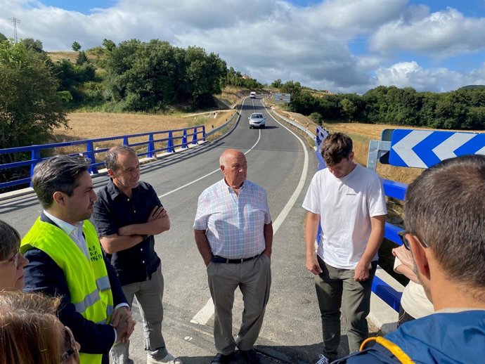 Arabako Aldundiak Maeztu eta Elortza arteko errepidea egokitzeko lanak amaitu ditu