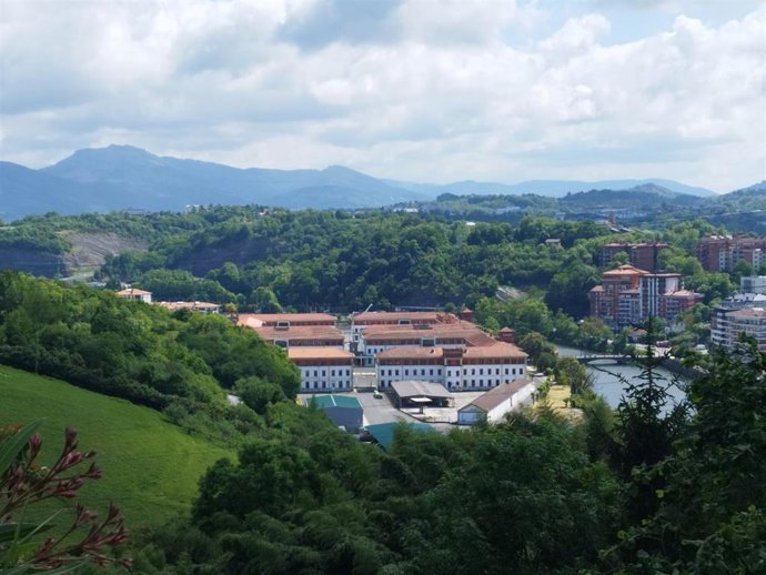 Archivo - Cuarteles de Loiola en San Sebastián.