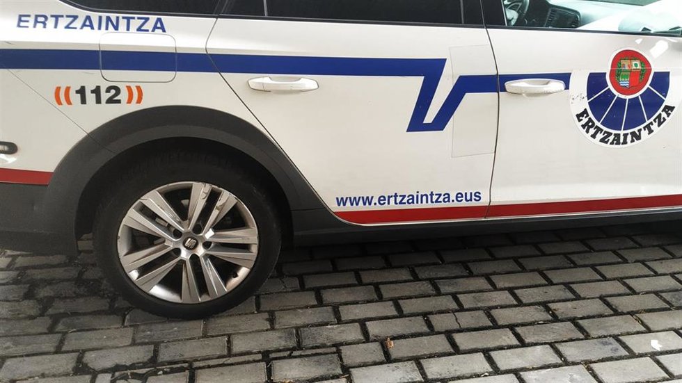 Detenido un joven de 20 años por apuñalar a otro varón en Zalla (Bizkaia)