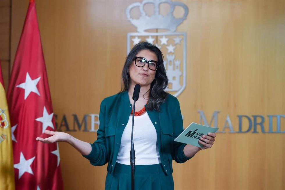 Archivo - La portavoz de Más Madrid en la Asamblea de Madrid, Manuela Bergerot, ofrece una rueda de prensa durante un pleno de la Asamblea de Madrid, a 22 de mayo de 2025, en Madrid (España).