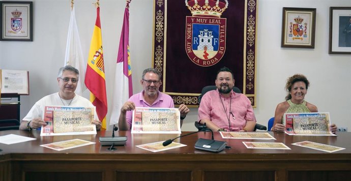 Archivo - Rueda de prensa