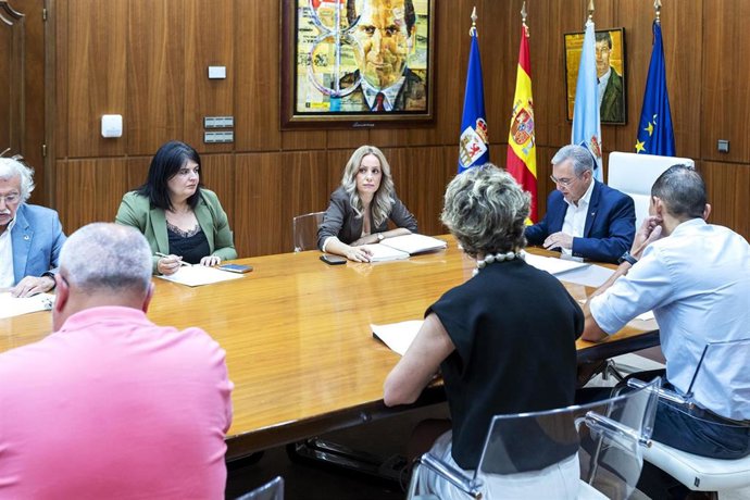 El presidente de la Diputación de Ourense, Luis Menor, en la reunión de la junta de gobierno provincial del 21 de julio de 2025.
