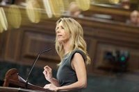 Álvarez de Toledo dice que Sánchez es un "demócrata fallido" y un "zombi" con "respiración asistida" de sus socios