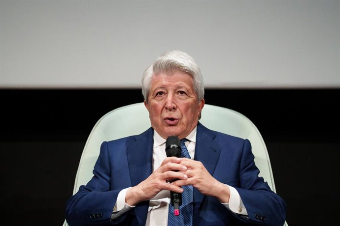 Archivo - El presidente del Atlético de Madrid, Enrique Cerezo