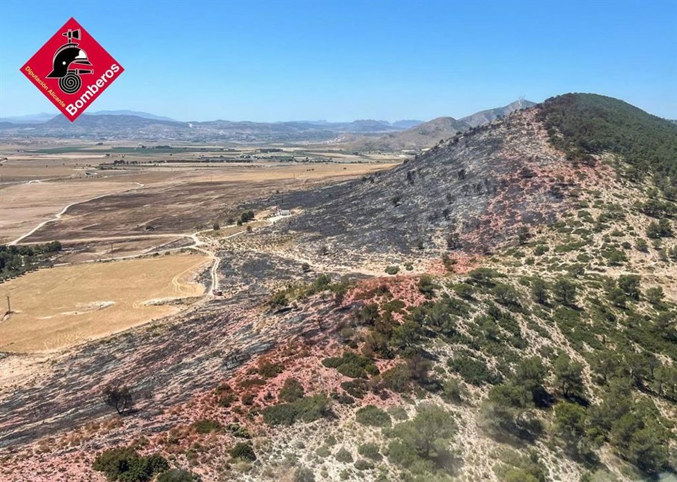 Incendio forestal en Villena