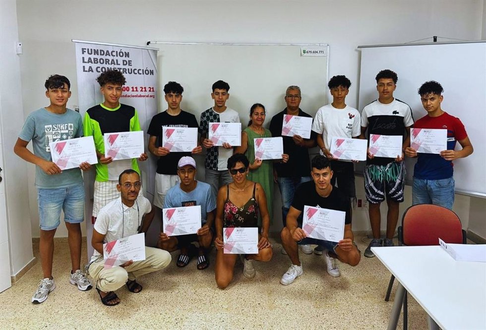 Alumnos que realizan el plan formativo de Endesa