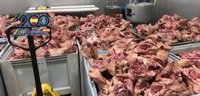 Detenidas tres personas por estafar más de 200.000 euros haciéndose pasar por una empresa cárnica