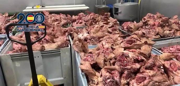 Imagen de archivo de carne adulterada incautada por la Policía Nacional
