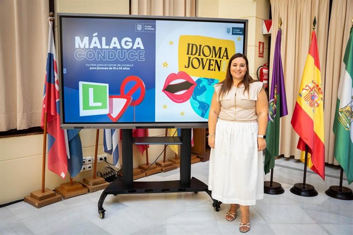 La concejala delegada de Juventud, Mercedes Martín, en rueda de prensa