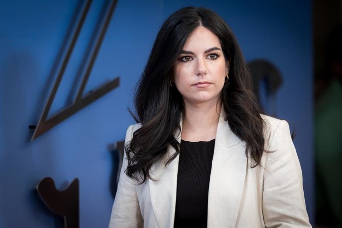 La portavoz de Vox en el Congreso, Pepa Millán, durante una rueda de prensa en el Congreso de los Diputados, a 8 de julio de 2025, en Madrid (España).