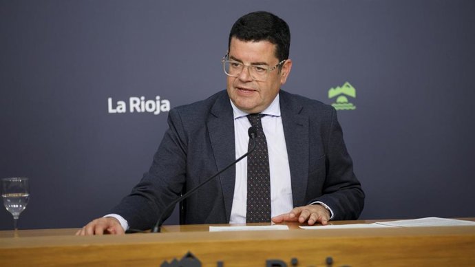 El portavoz del Ejecutivo riojano, Alfonso Domínguez