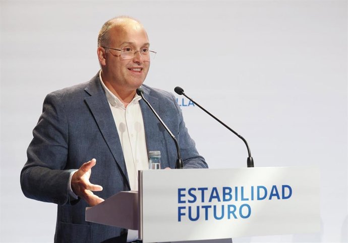 El secretario general del PP, Miguel Tellado, durante una intervención