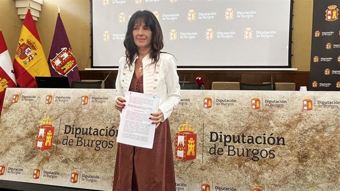 La portavoz del PP, Inma Sierra, ha explicado el contenido de la proposición