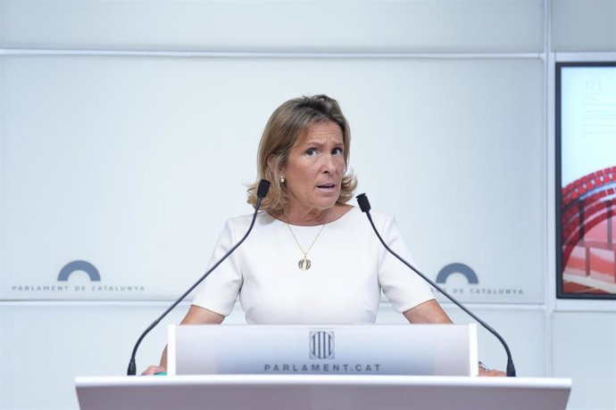 La diputada de Vox en el Parlament María García Fuster en rueda de prensa este martes