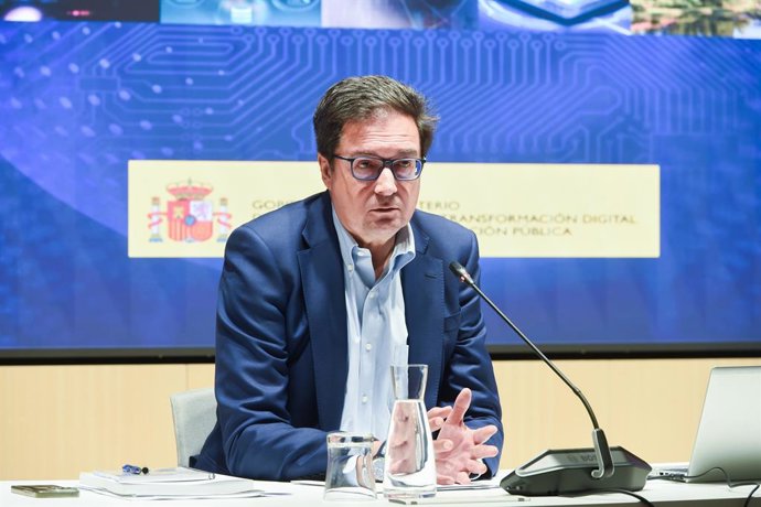 El  ministro para la Transformación Digital y de la Función Pública, Óscar López, presenta el 'Consenso por una Administración Abierta', una estrategia para la transformación de la Administración General del Estado en el ministerio de Transformación Digit