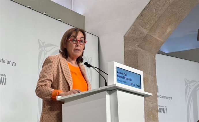 La consellera de Territorio, Vivienda y Transición Ecológica y portavoz de la Generalitat, Sílvia Paneque, en una rueda de prensa tras el Consell Executiu