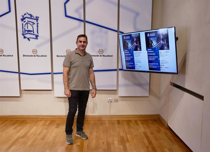 El alcalde de Cogeces del Monte, Fernando Esteban, en la presentación de Sonus Tempore.