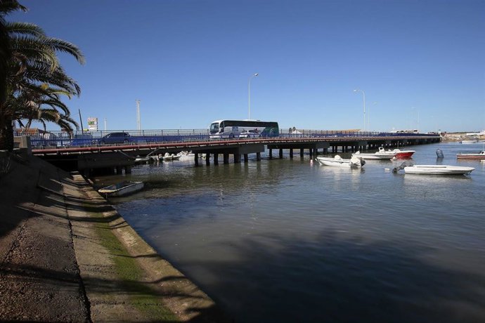 Archivo - Puente Infanta Cristina de  Isla Cristina (Huelva).