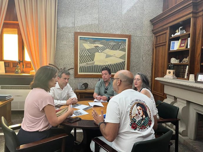 Presentación al Ayuntamiento de Jaén de las III Jornadas Orgullo Andaluz LGTBIQA+