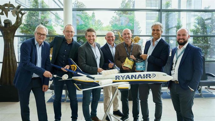 Ryanair amplía el acuerdo de pintura con MASS Aviation hasta 2035.
