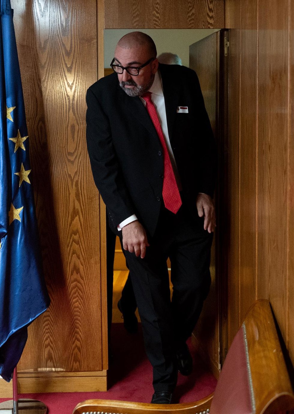 Archivo - El exasesor del exministro José Luis Ábalos, Koldo García, a su llegada para comparecer en la Comisión del Senado sobre la investigación de las mascarillas durante el COVID-19, a 22 de abril de 2024, en Madrid (España).