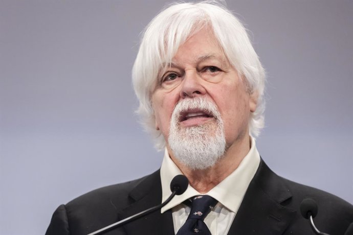 Archivo - 3 de fevereiro de 2025, Paris, França, França: Paris, França, 3 de fevereiro de 2025 - Cerimônia de concessão de cidadania honorária da cidade de Paris a Paul Watson. Paul Watson, fundador da Sea Shepherd, passou 149 dias detido na Groenlândia d