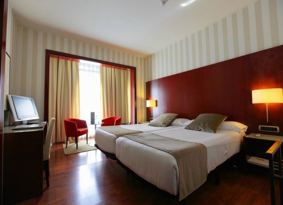 Las pernoctaciones hoteleras en La Rioja se elevan un 13,9% en junio