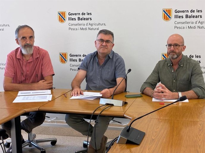 El conseller de Agricultura, Pesca y Medio Natural, Joan Simonet