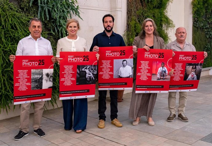 Presentación en la Diputación de FestComarcasPhoto 2025.